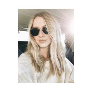 Meet your Posher, Karli